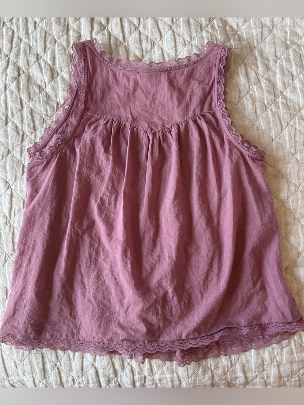 Universal Thread Tank - Picture 5 of 5